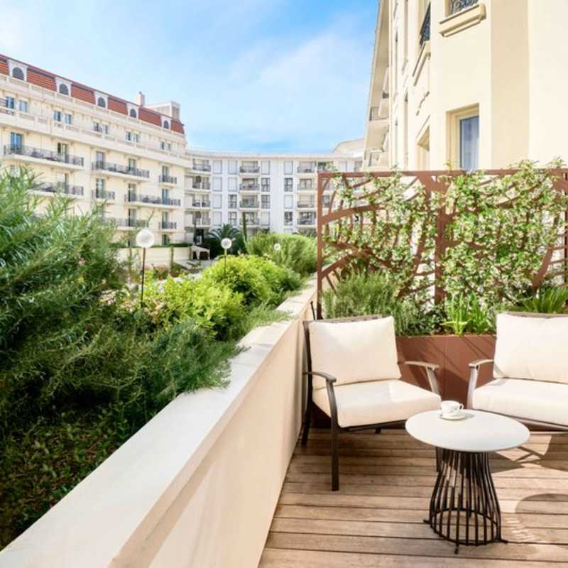 Carlton Cannes, A Regent Hotel - 32