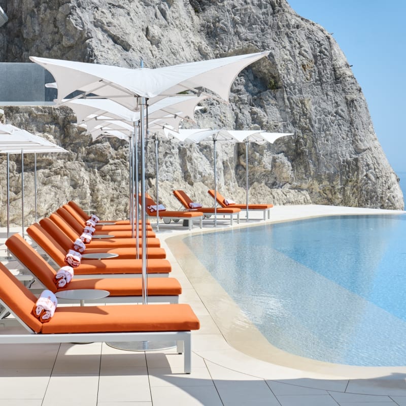 Pool area 