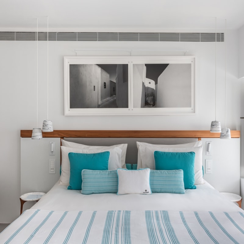 Interiors - Grace Santorini 