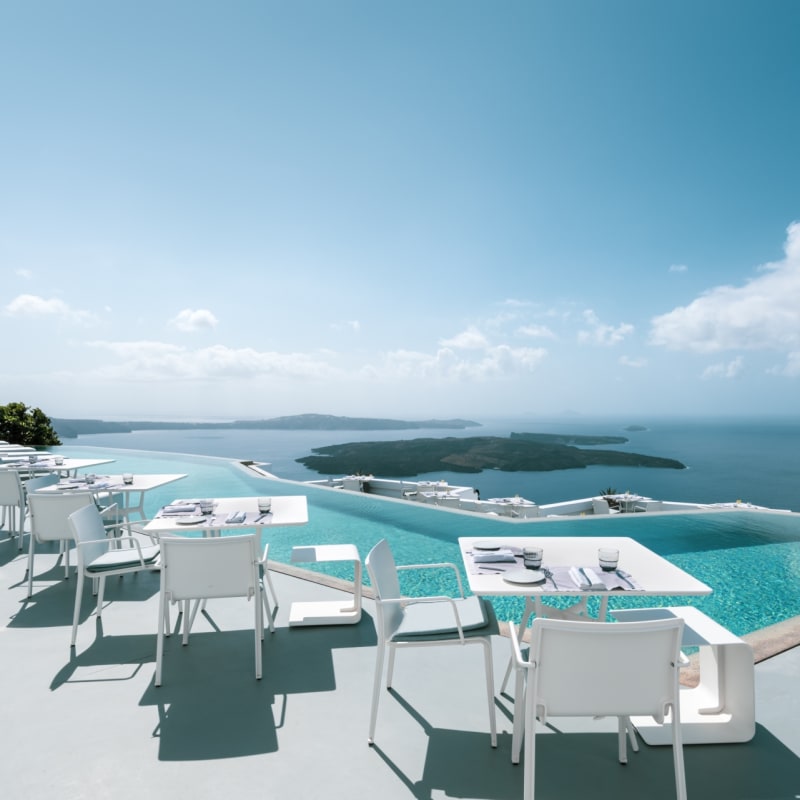 Alfresco restaurant - Grace Santorini 