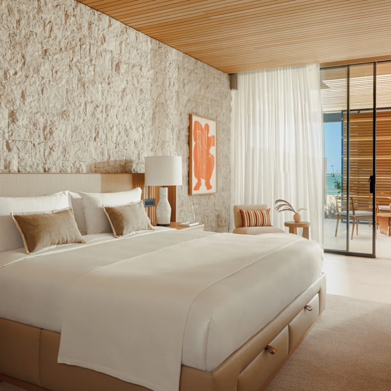 Seafront Primary bedroom 