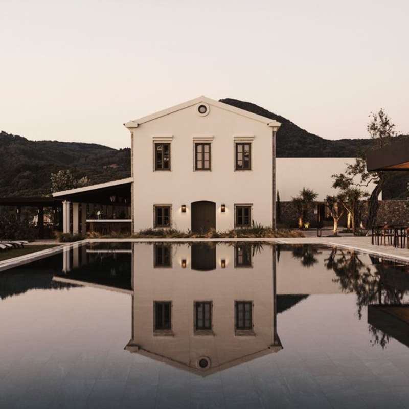The Olivar Suites- 16