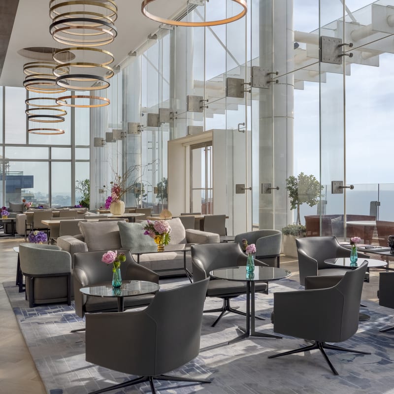 Horizon Lounge 