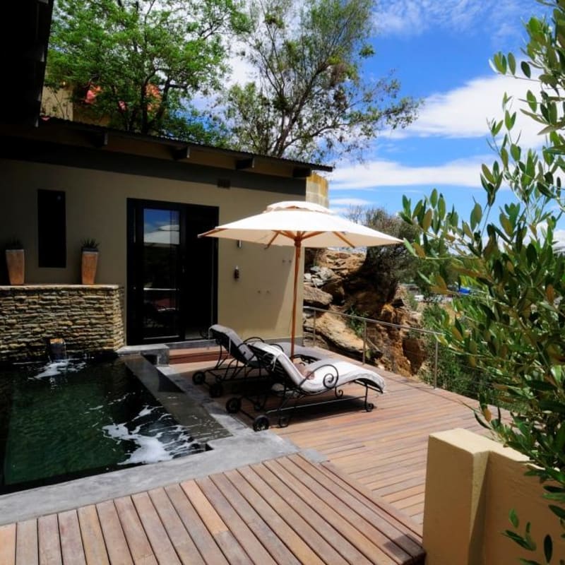 Garden Suite deck - Olive Grove