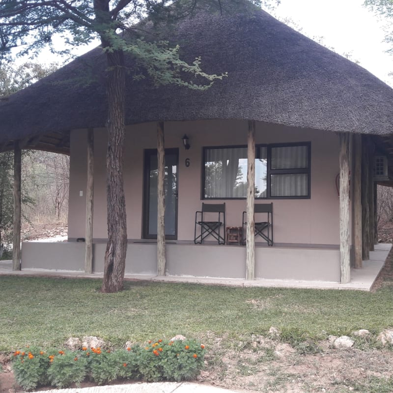 Chalet Exterior - Shametu River Lodge & Campsite