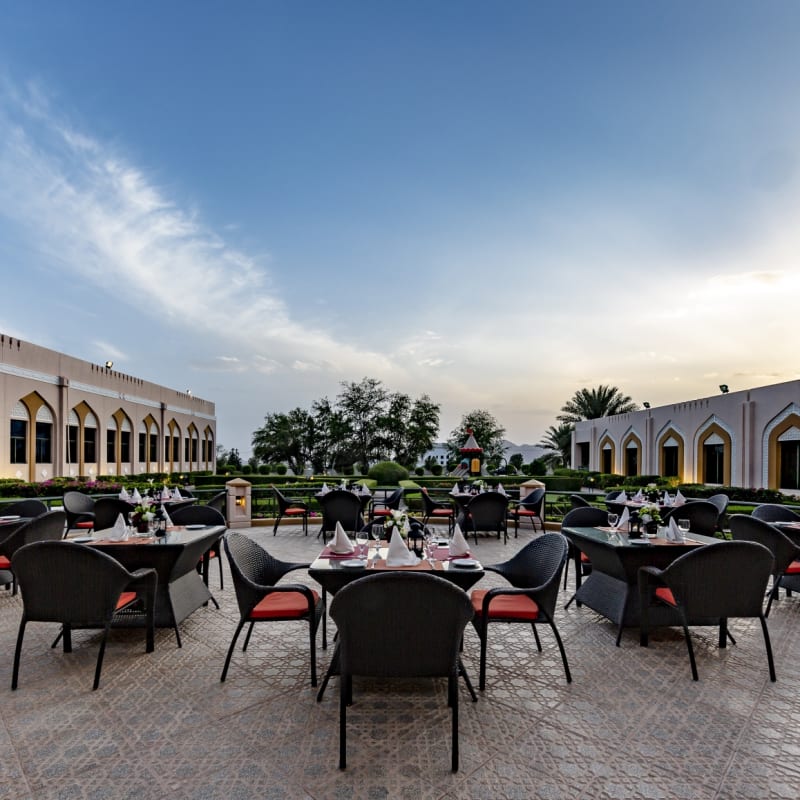 Restaurant - Golden Tulip Nizwa