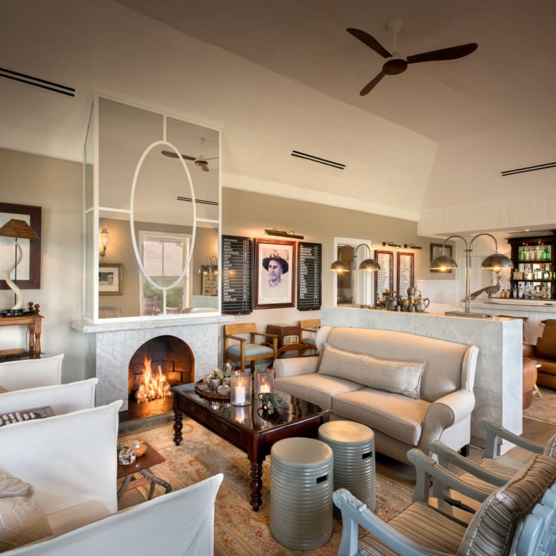 Lounge Inside 