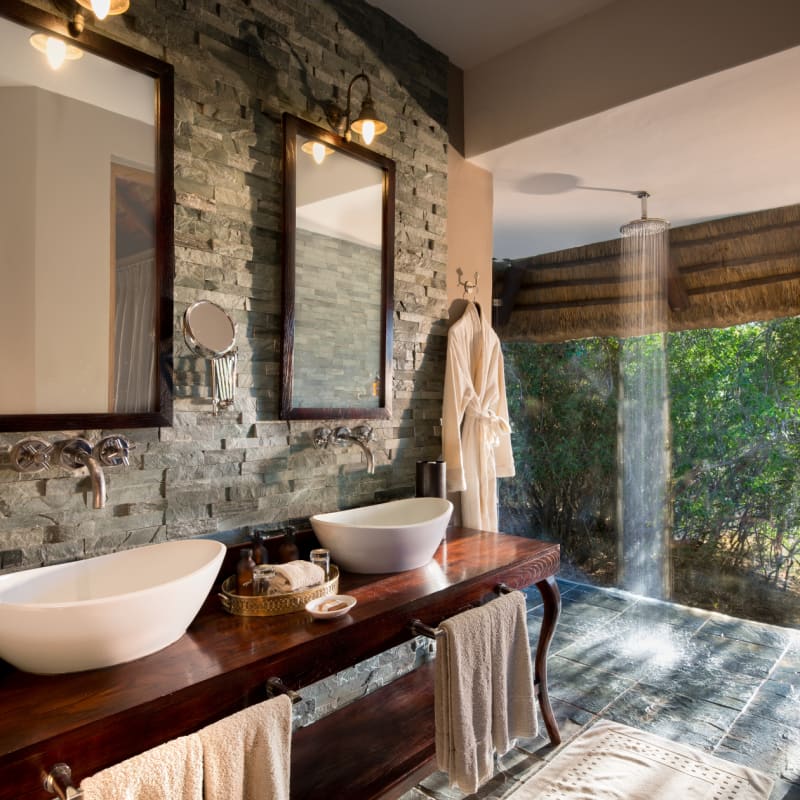 Bathroom 2 