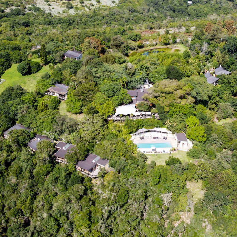 Hog Hollow Country Lodge- 10