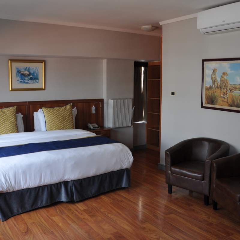 Parliament Hotel- 17