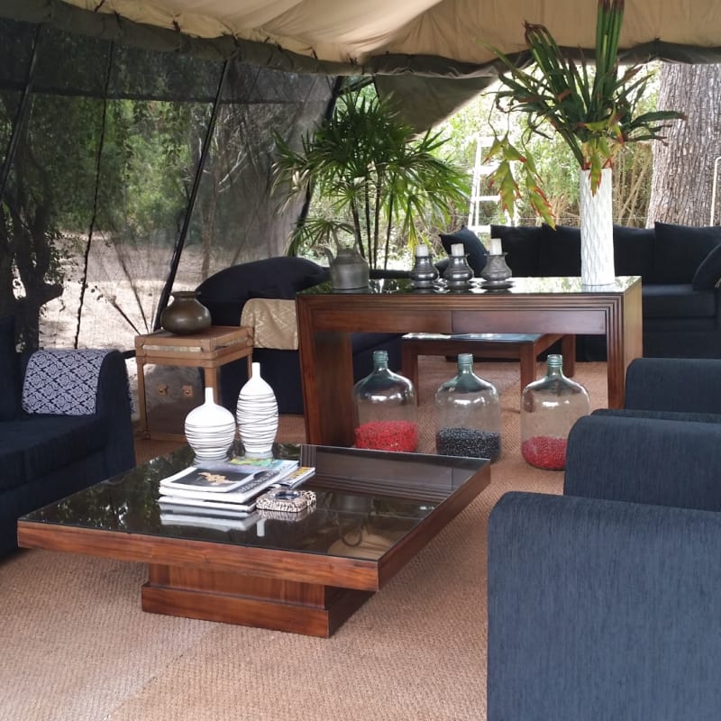Camp Lounge 