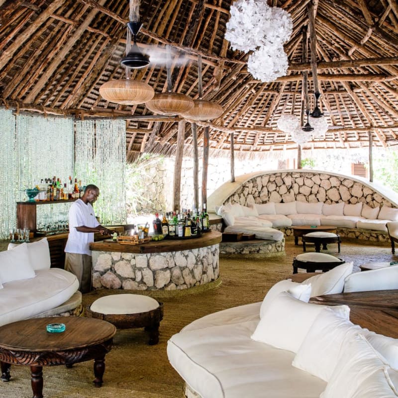 Lounge - Mnemba Island Lodge