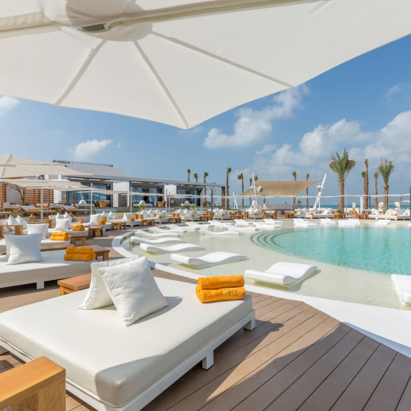 Bubble Pool - Nikki Beach Resort & Spa Dubai