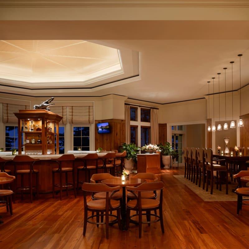 Octagon Bar - Montage Palmetto Bluff