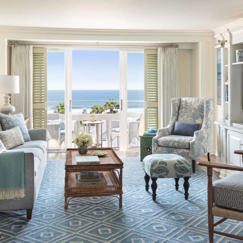 OceanViewSuiteLivingRoom 