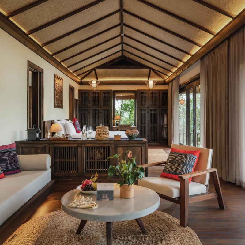 Bauhinia Mountain Suite 