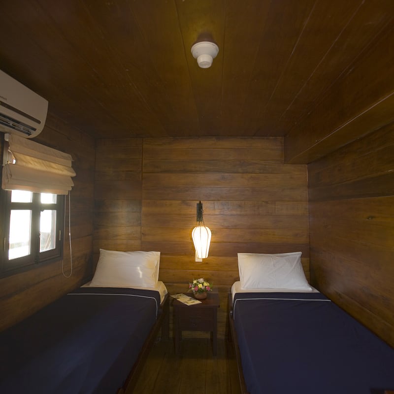Cabin on board - Bassac Boat 
