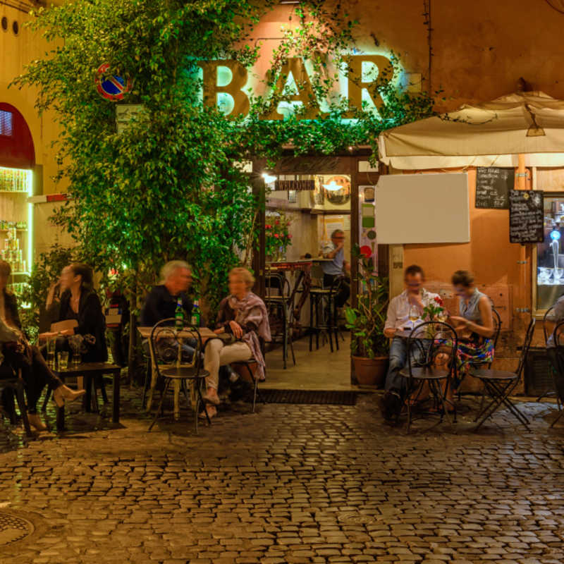 Bar in Rome 