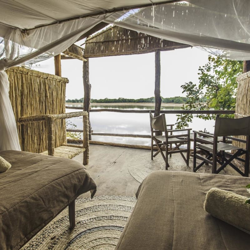 Bush chalet - Island Bush Camp