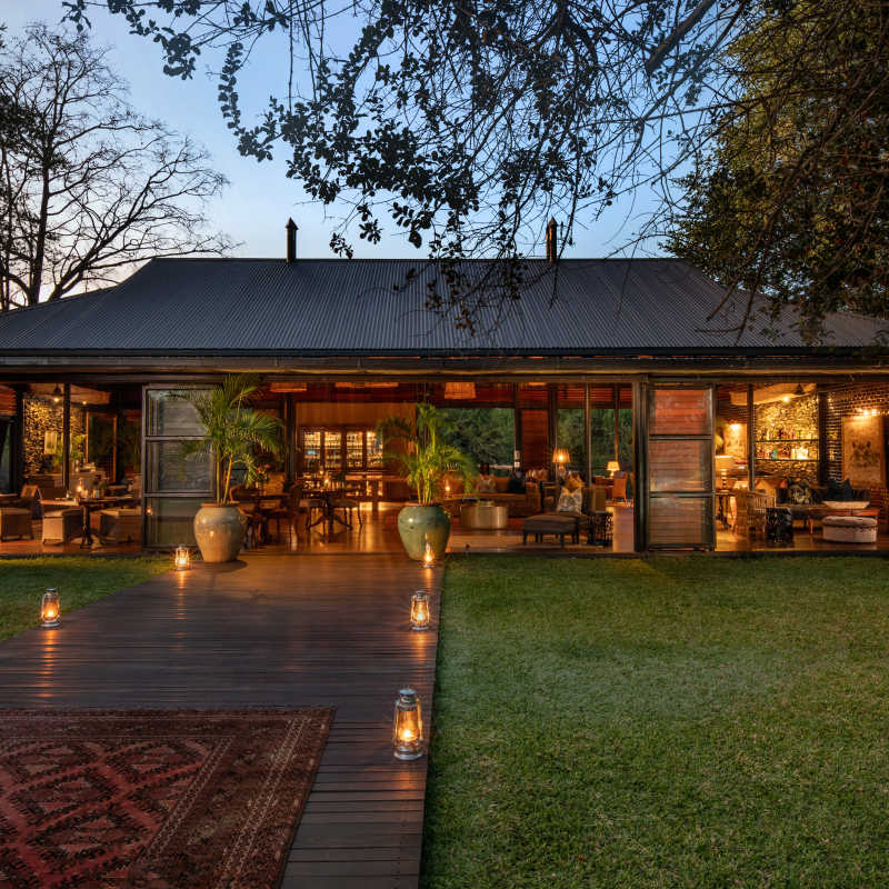 Mukwa River Lodge- 11