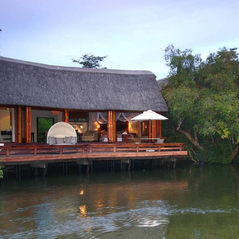 Island Lodge Suite - Royal Chundu