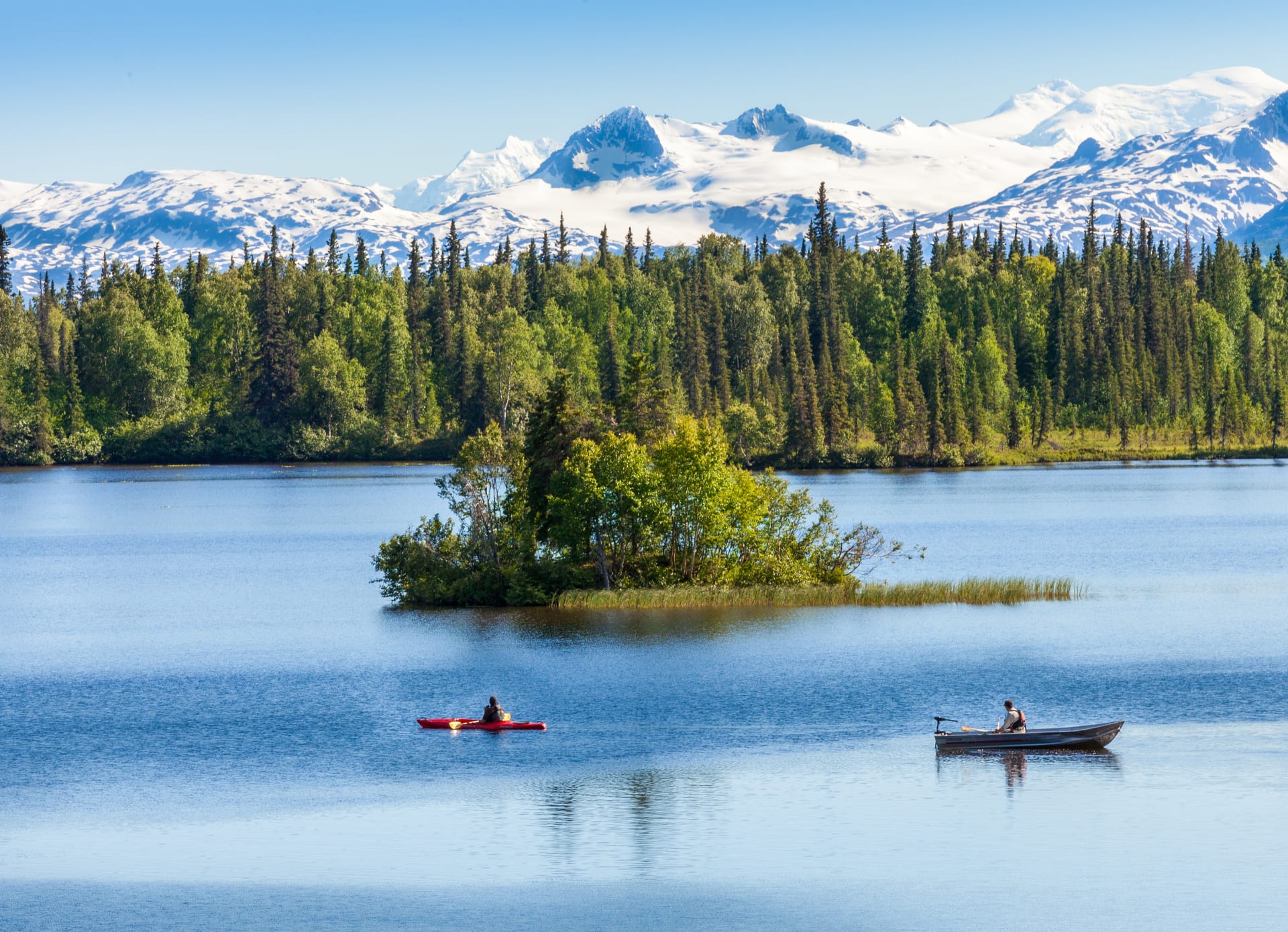Alaskan Wilderness Retreat 