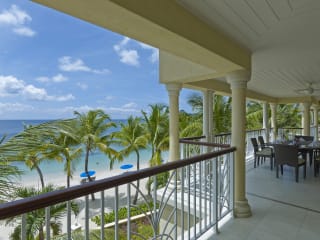 Beachfront Villa terrace - The Landings