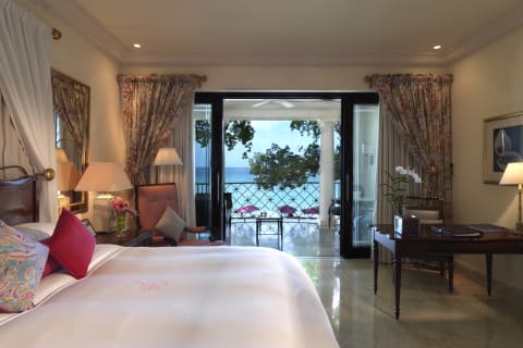 Ocean Room