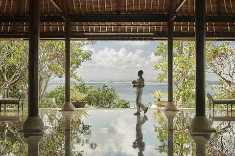 Four Seasons Jimbaran Bay, Indonesia - special rates offer