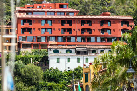 LA ROQQA | Luxury Hotels Italy | Scott Dunn US