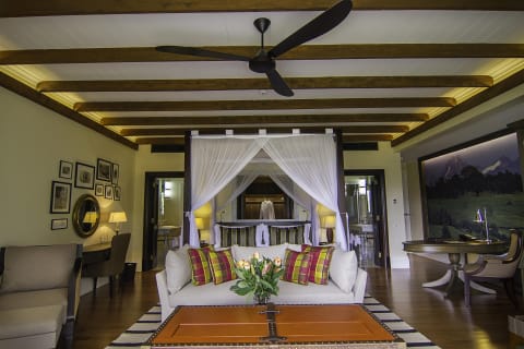 Deluxe Suites