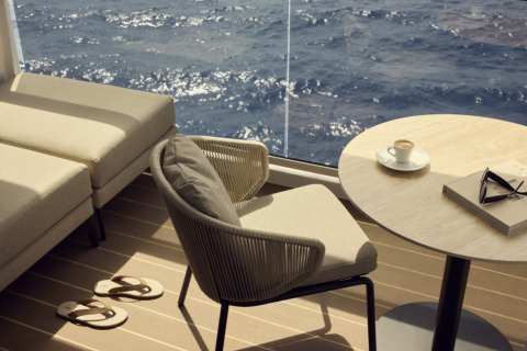 Save up to 30% &amp; receive a free one-category suite upgrad!