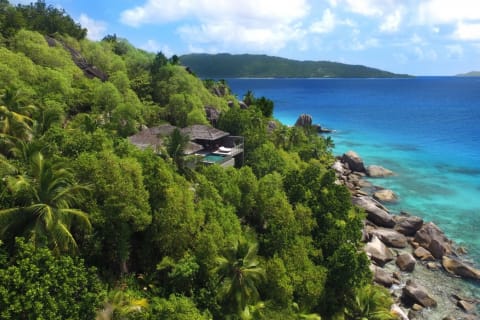 Oceanfront Pool Villa