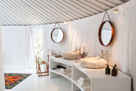 Yurt