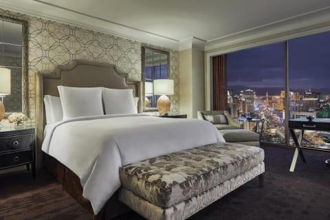Strip-view Room