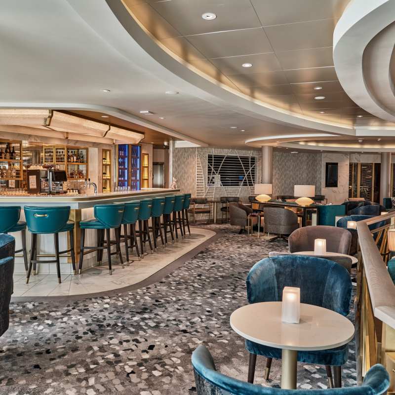 Explorer Lounge