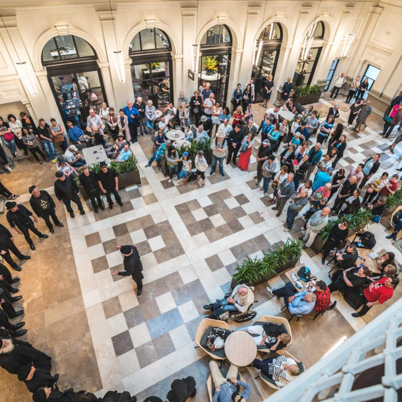 Choir performance  - COMO The Treasury