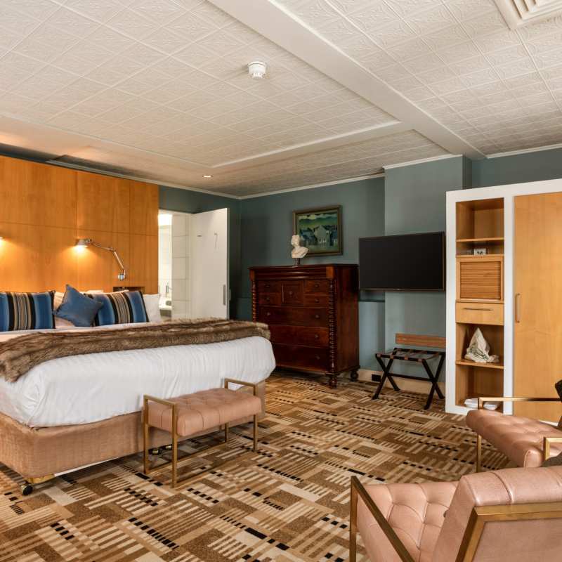 Bedroom - Islington Hotel 