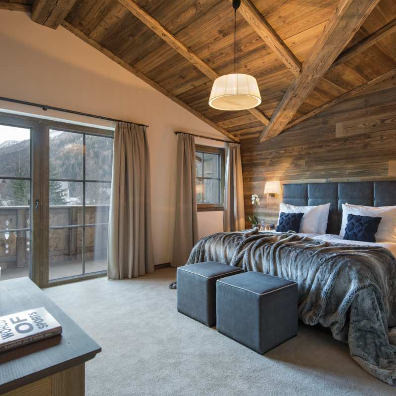 Bedroom with Balcony 