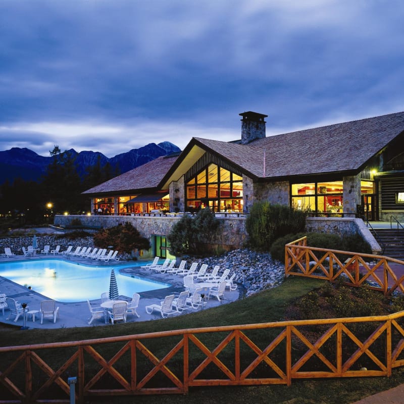 Fairmont Jasper Park Lodge Exterior