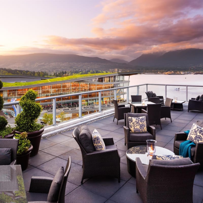 Fairmont Gold Terrace - Fairmont Waterfront Vancouver