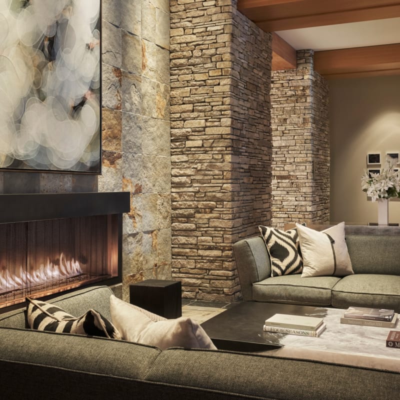 Four Seasons - Lobby 