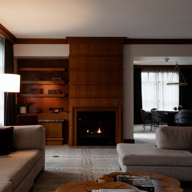 Suite Living Room 