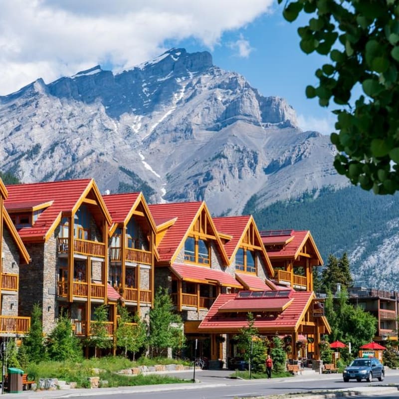 Hotel Exterior, Moose Hotel & Suites