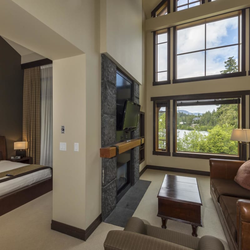 Two Bedroom lake View Suite - Nita Lake Lodge