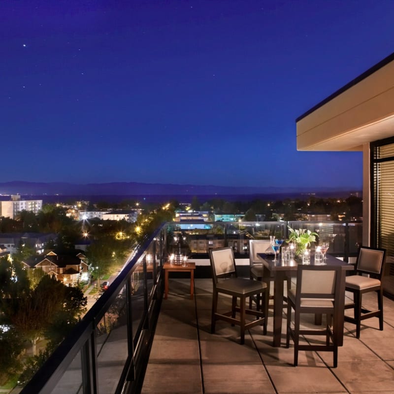 Balcony at Oswego Hotel
