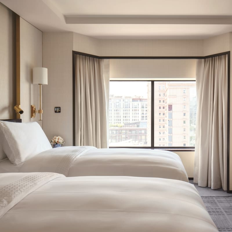 Twin Deluxe Room - Peninsula Beijing