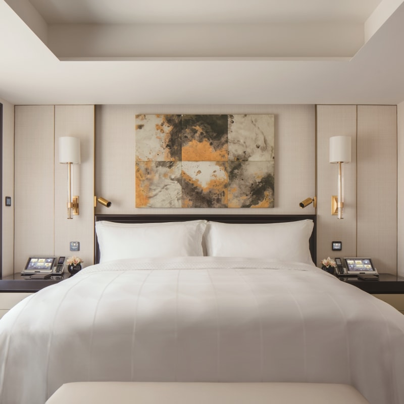 Beijing Suite Master Bedroom - Peninsula Beijing