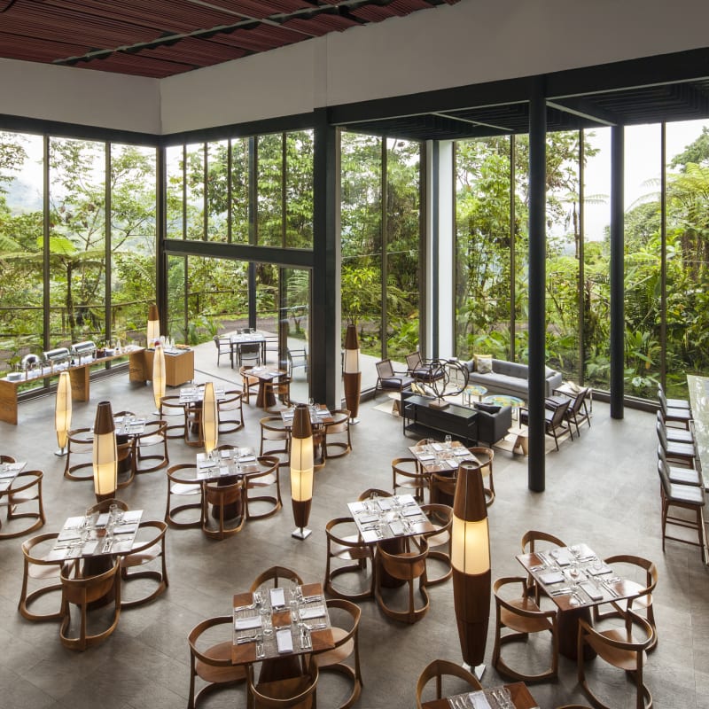 Restaurant-1
