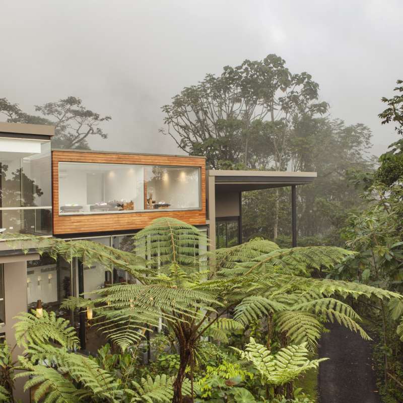 Mashpi-Lodge-Hotel